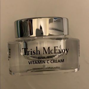 Trish McEvoy like new vitamin c cream